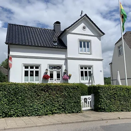 Apartamento Fewo1846 - Pauline - Zauberhafte Fuer 2 Personen Mit Terrasse Und Garten *